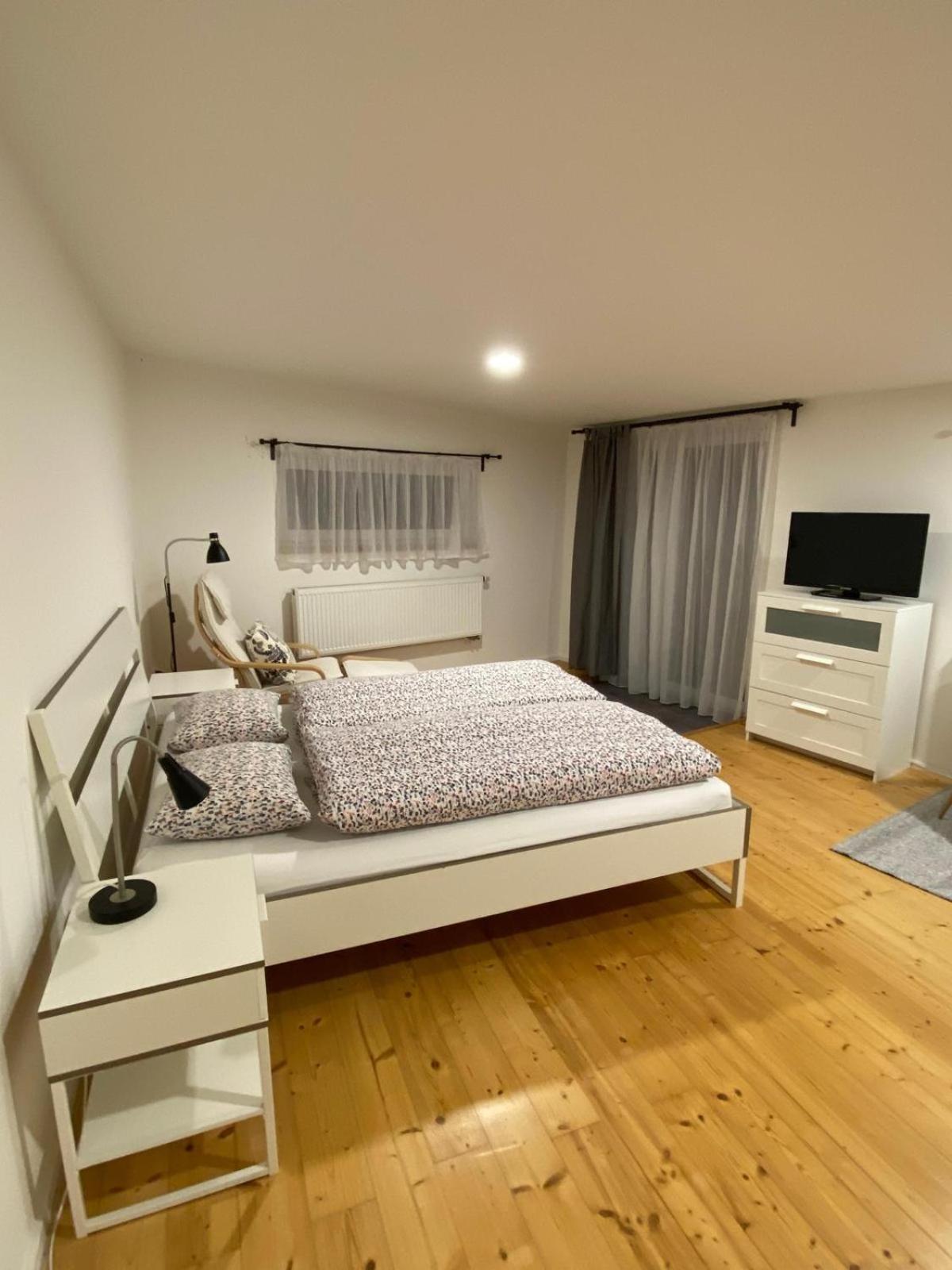 Pod Lipou Apartman Liberec Kültér fotó